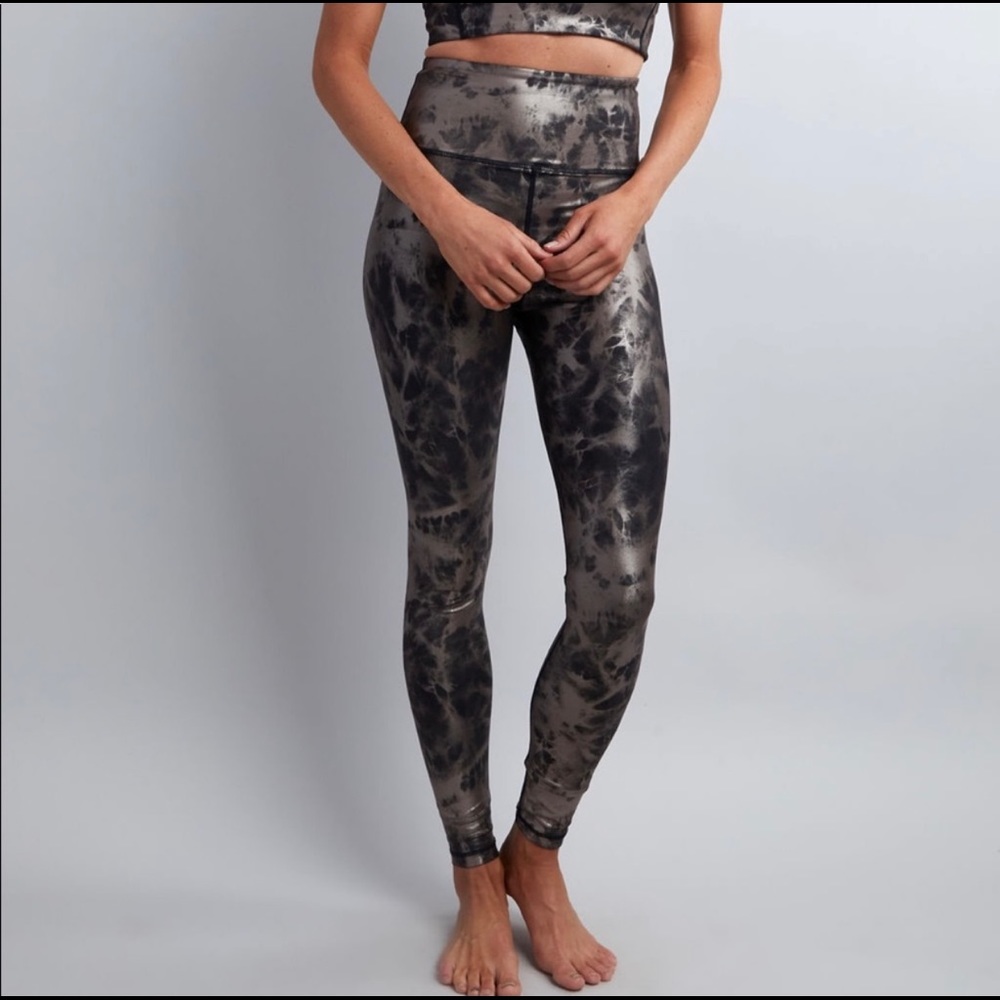 SAVVI Phoenix Leggings- Size 3XL